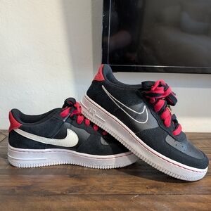 Nike Air Force 1 LV8 S50
